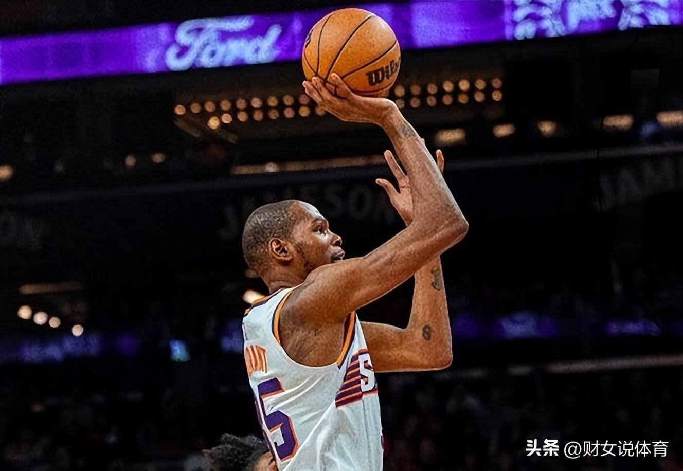 杜兰特重要时刻出色防守，独行侠带队取胜！
